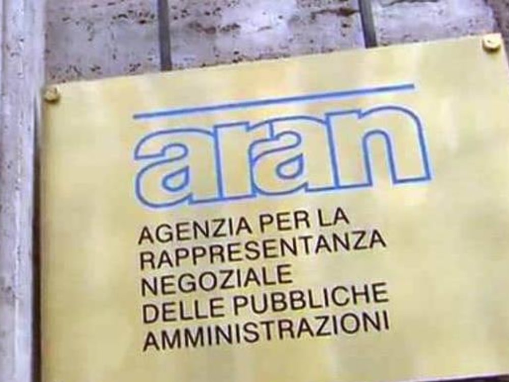 SENZA FIRMA, SENZA GIUSTIZIA: IL CONTRATTO SANITA' 2022-2024 E IL DANNO AI LAVORATORI